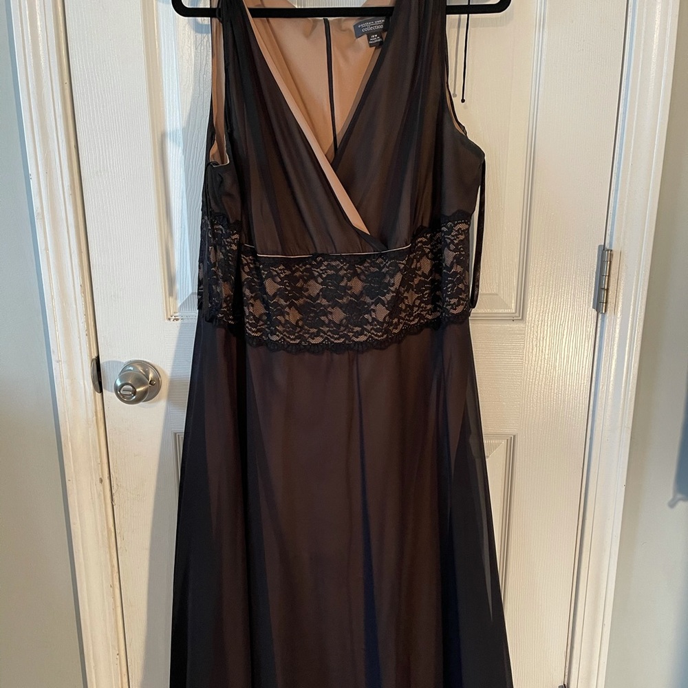 Lace dress